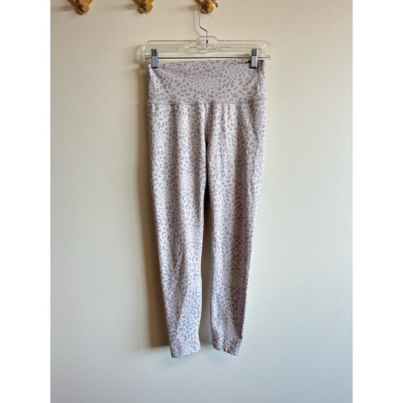 ALLFENIX x Anthropologie Gray Cheetah 7/8 Leggings Size Medium - Picture 10 of 10